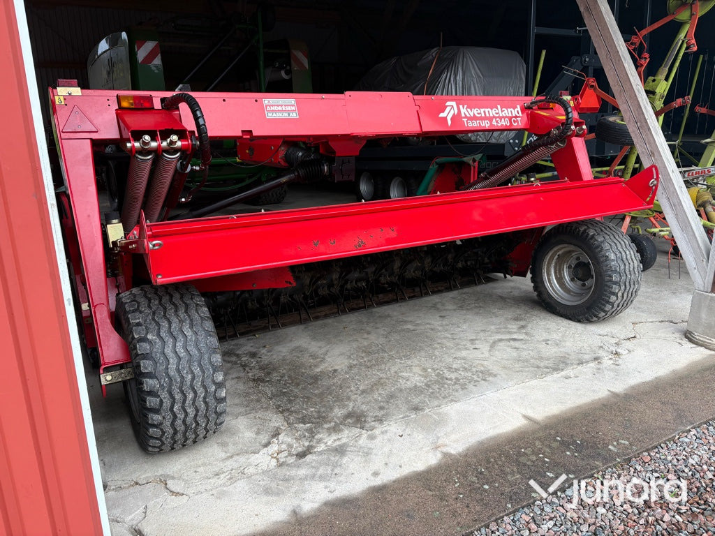 Slåtterkross - Kverneland 4340 CT - Niittokone: kuva  Slåtterkross - Kverneland 4340 CT - Niittokone Slåtterkross - Kverneland 4340 CT - Niittokone: kuva  Slåtterkross - Kverneland 4340 CT - Niittokone