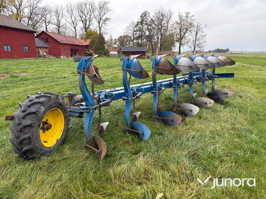 Växelplog - Överum, DVL 7108 H - Aura: kuva Växelplog - Överum, DVL 7108 H - Aura Växelplog - Överum, DVL 7108 H - Aura: kuva Växelplog - Överum, DVL 7108 H - Aura