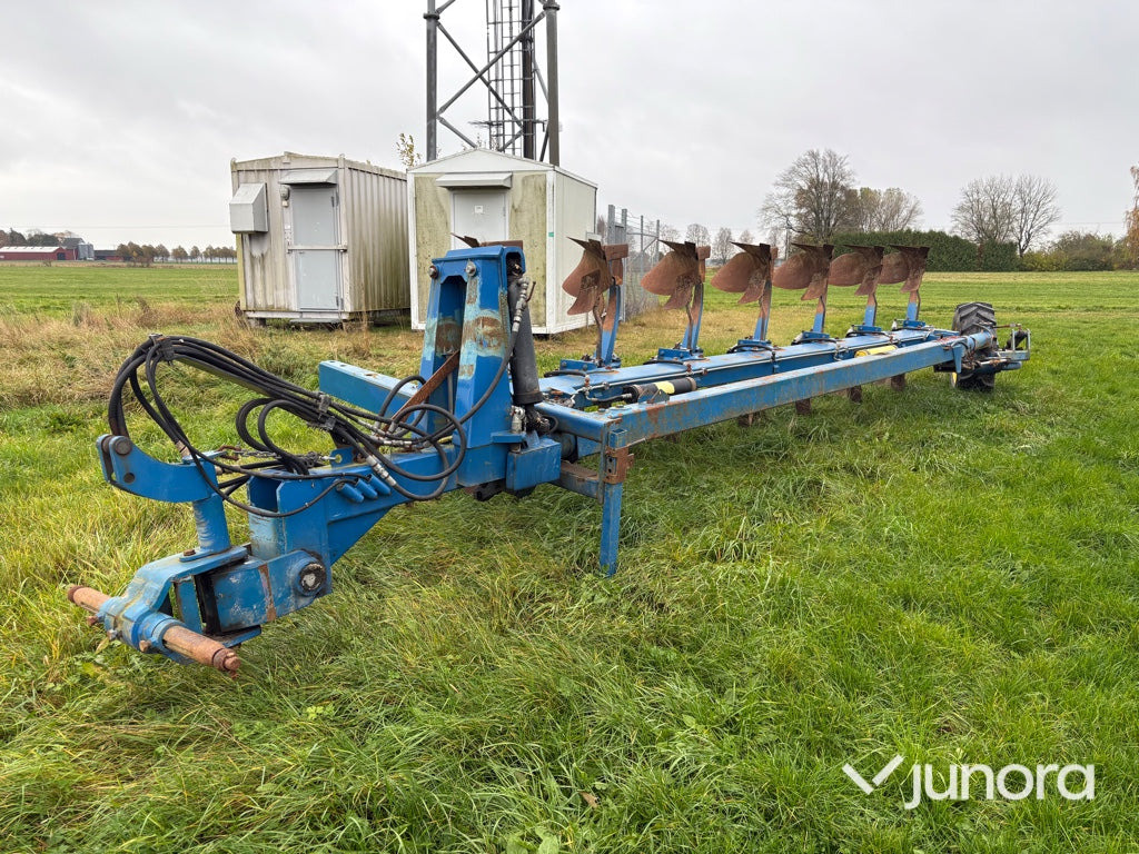 Växelplog - Överum, DVL 7108 H - Aura: kuva Växelplog - Överum, DVL 7108 H - Aura Växelplog - Överum, DVL 7108 H - Aura: kuva Växelplog - Överum, DVL 7108 H - Aura