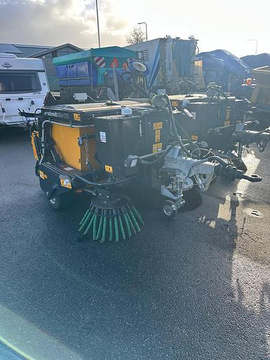 Schmidt MSH070 - Lakaisukone teollisuuteen: kuva Schmidt MSH070 - Lakaisukone teollisuuteen Schmidt MSH070 - Lakaisukone teollisuuteen: kuva Schmidt MSH070 - Lakaisukone teollisuuteen