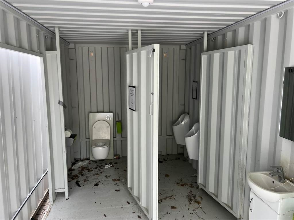 5 stk 20 fods indrettet til WC - baderum - Vaihtokori - umpikori: kuva 5 stk 20 fods indrettet til WC - baderum - Vaihtokori - umpikori 5 stk 20 fods indrettet til WC - baderum - Vaihtokori - umpikori: kuva 5 stk 20 fods indrettet til WC - baderum - Vaihtokori - umpikori