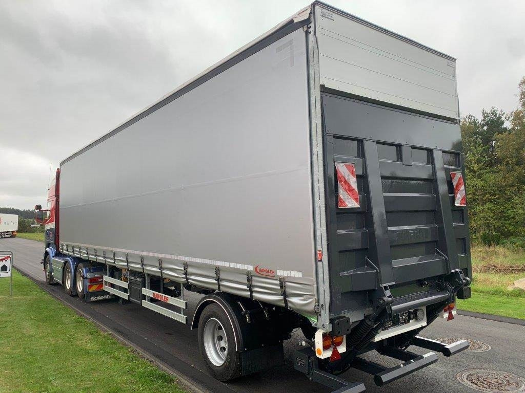 Hangler SES-H 250 RoadRunner RH 140 27-pallers - Gardintra  - Pressukapellipuoliperävaunu: kuva Hangler SES-H 250 RoadRunner RH 140 27-pallers - Gardintra  - Pressukapellipuoliperävaunu Hangler SES-H 250 RoadRunner RH 140 27-pallers - Gardintra  - Pressukapellipuoliperävaunu: kuva Hangler SES-H 250 RoadRunner RH 140 27-pallers - Gardintra  - Pressukapellipuoliperävaunu