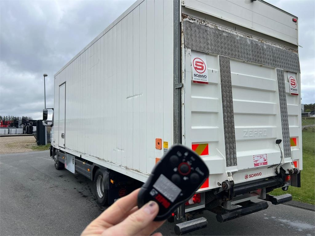 Mercedes-Benz Atego 1224 LnR - Umpikori kuorma-auto: kuva Mercedes-Benz Atego 1224 LnR - Umpikori kuorma-auto Mercedes-Benz Atego 1224 LnR - Umpikori kuorma-auto: kuva Mercedes-Benz Atego 1224 LnR - Umpikori kuorma-auto