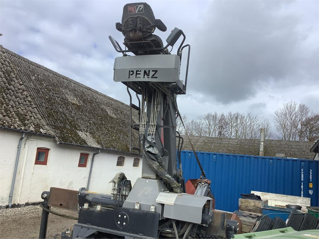 Penz 15Z9.50 kran på aftagelig konsol - Kappaletavaranosturi - Kuorma-auto: kuva Penz 15Z9.50 kran på aftagelig konsol - Kappaletavaranosturi - Kuorma-auto Penz 15Z9.50 kran på aftagelig konsol - Kappaletavaranosturi - Kuorma-auto: kuva Penz 15Z9.50 kran på aftagelig konsol - Kappaletavaranosturi - Kuorma-auto