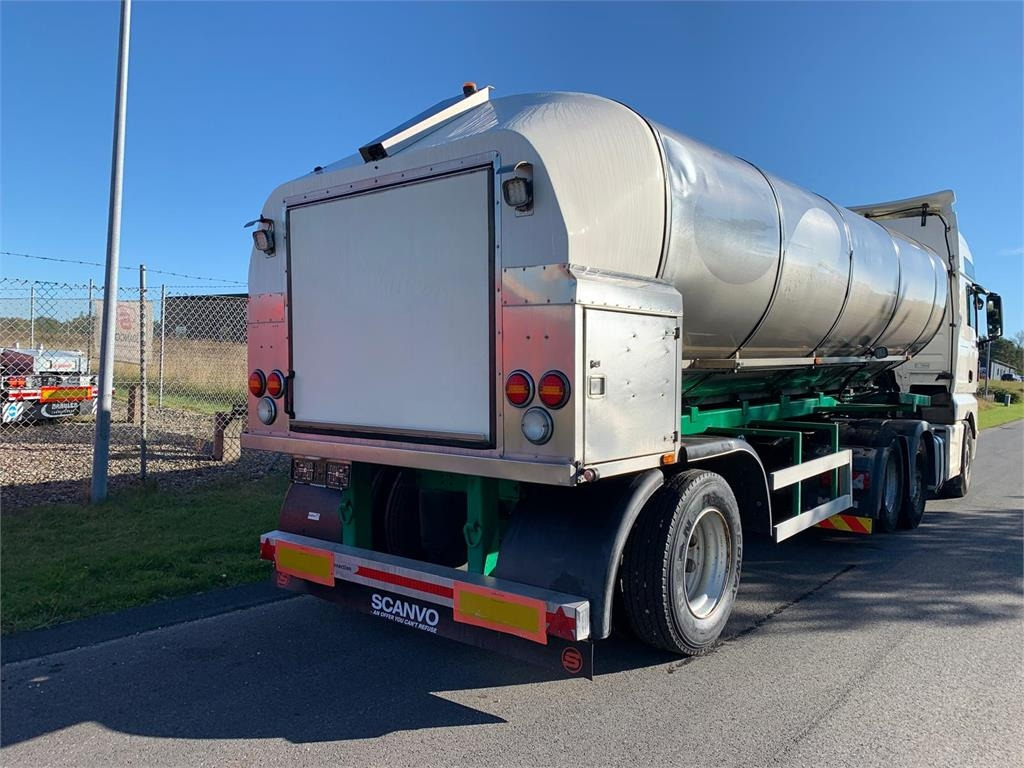 SVF 20000 ltr isoleret rustfri mælketank - Säiliöpuoliperävaunu: kuva SVF 20000 ltr isoleret rustfri mælketank - Säiliöpuoliperävaunu SVF 20000 ltr isoleret rustfri mælketank - Säiliöpuoliperävaunu: kuva SVF 20000 ltr isoleret rustfri mælketank - Säiliöpuoliperävaunu