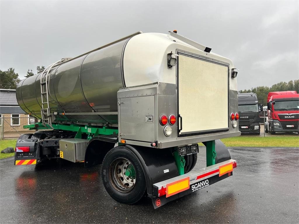 SVF 20000 ltr isoleret rustfri mælketank - Säiliöpuoliperävaunu: kuva SVF 20000 ltr isoleret rustfri mælketank - Säiliöpuoliperävaunu SVF 20000 ltr isoleret rustfri mælketank - Säiliöpuoliperävaunu: kuva SVF 20000 ltr isoleret rustfri mælketank - Säiliöpuoliperävaunu