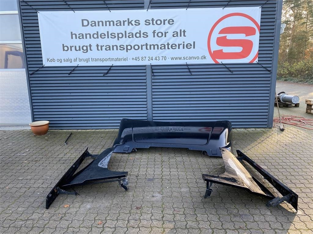 Scania Spoilersæt CR19 Highline - Aerodynamiikka/ Spoilerit - Kuorma-auto: kuva Scania Spoilersæt CR19 Highline - Aerodynamiikka/ Spoilerit - Kuorma-auto Scania Spoilersæt CR19 Highline - Aerodynamiikka/ Spoilerit - Kuorma-auto: kuva Scania Spoilersæt CR19 Highline - Aerodynamiikka/ Spoilerit - Kuorma-auto