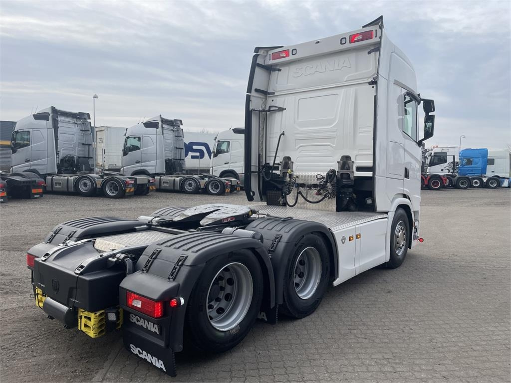 Scania S660 A 6x2 NB 2950 - Vetopöytäauto: kuva Scania S660 A 6x2 NB 2950 - Vetopöytäauto Scania S660 A 6x2 NB 2950 - Vetopöytäauto: kuva Scania S660 A 6x2 NB 2950 - Vetopöytäauto