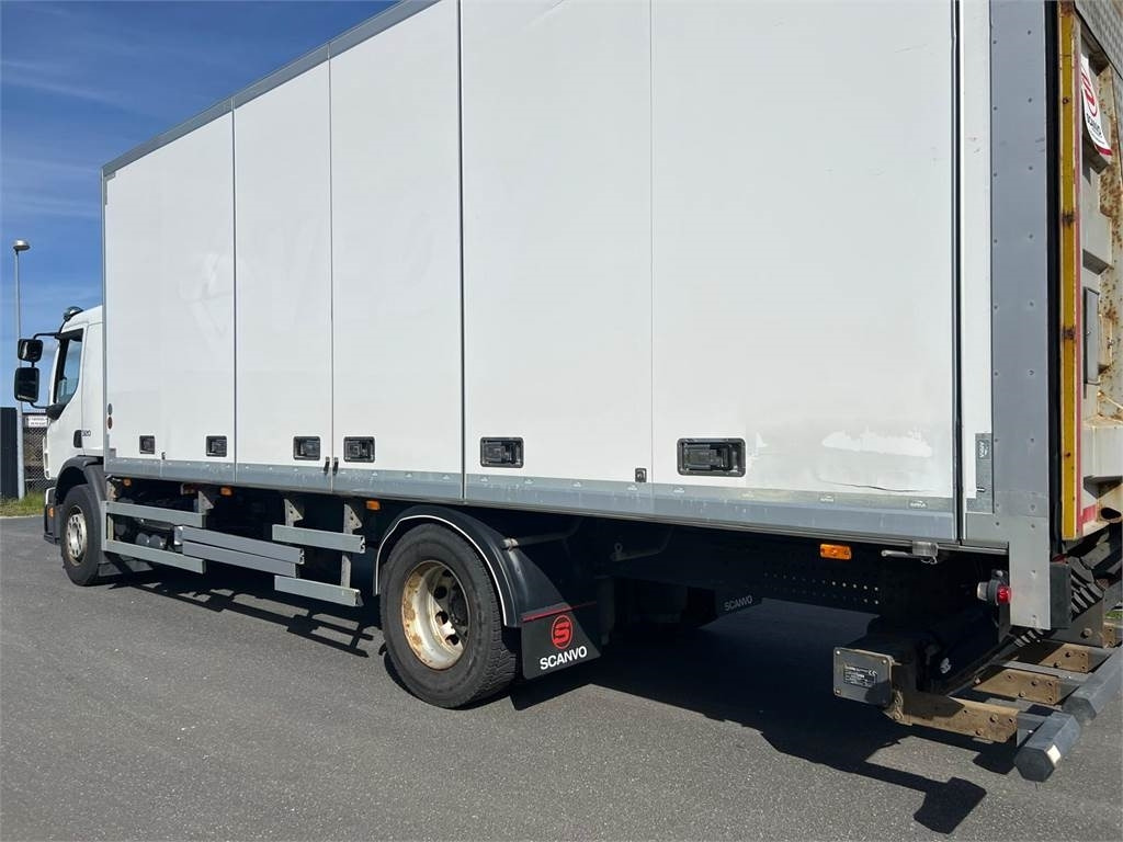 Volvo FE320 18 ton - Refrigeraattori kuorma-auto: kuva Volvo FE320 18 ton - Refrigeraattori kuorma-auto Volvo FE320 18 ton - Refrigeraattori kuorma-auto: kuva Volvo FE320 18 ton - Refrigeraattori kuorma-auto