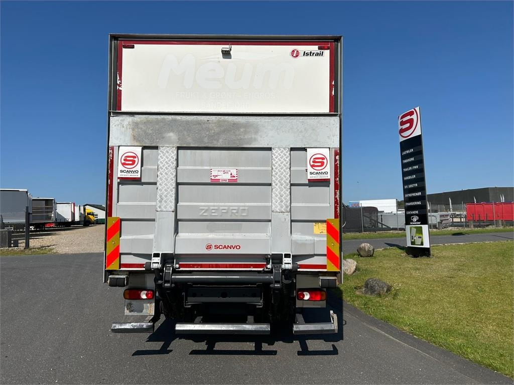 Volvo FL 280 (12 ton) Dobbelt compartment - Refrigeraattori kuorma-auto: kuva Volvo FL 280 (12 ton) Dobbelt compartment - Refrigeraattori kuorma-auto Volvo FL 280 (12 ton) Dobbelt compartment - Refrigeraattori kuorma-auto: kuva Volvo FL 280 (12 ton) Dobbelt compartment - Refrigeraattori kuorma-auto