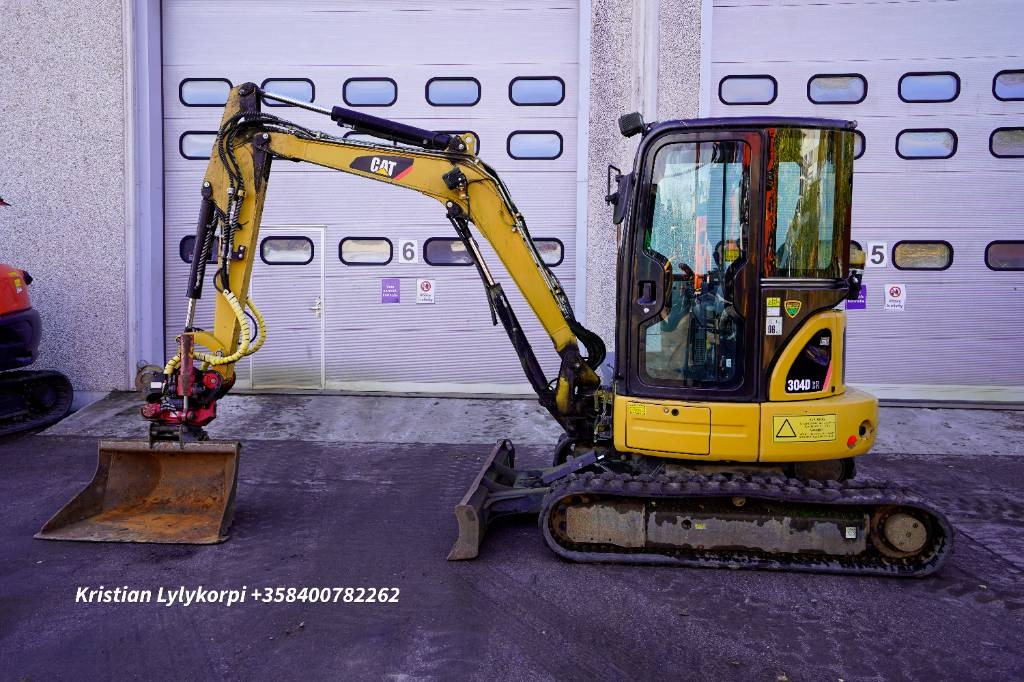 CAT 304D PYÖRITTÄJÄLLÄ - Minikuormaaja: kuva CAT 304D PYÖRITTÄJÄLLÄ - Minikuormaaja CAT 304D PYÖRITTÄJÄLLÄ - Minikuormaaja: kuva CAT 304D PYÖRITTÄJÄLLÄ - Minikuormaaja