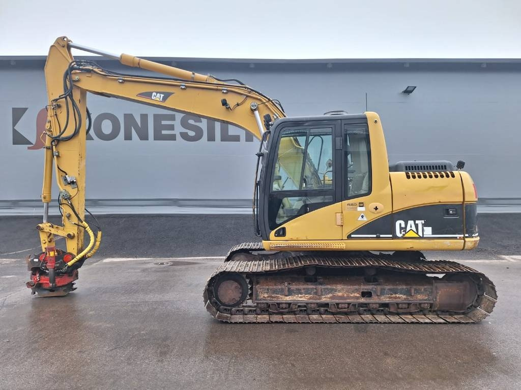 CAT 312CL PYÖRITTÄJÄLLÄ - Telakaivukone: kuva CAT 312CL PYÖRITTÄJÄLLÄ - Telakaivukone CAT 312CL PYÖRITTÄJÄLLÄ - Telakaivukone: kuva CAT 312CL PYÖRITTÄJÄLLÄ - Telakaivukone