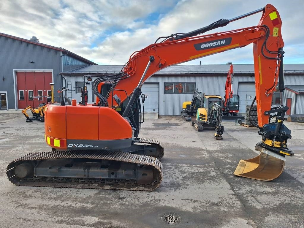 Doosan DX235LCR ENGCON, 3D-LAITTEET  - Telakaivukone: kuva Doosan DX235LCR ENGCON, 3D-LAITTEET  - Telakaivukone Doosan DX235LCR ENGCON, 3D-LAITTEET  - Telakaivukone: kuva Doosan DX235LCR ENGCON, 3D-LAITTEET  - Telakaivukone