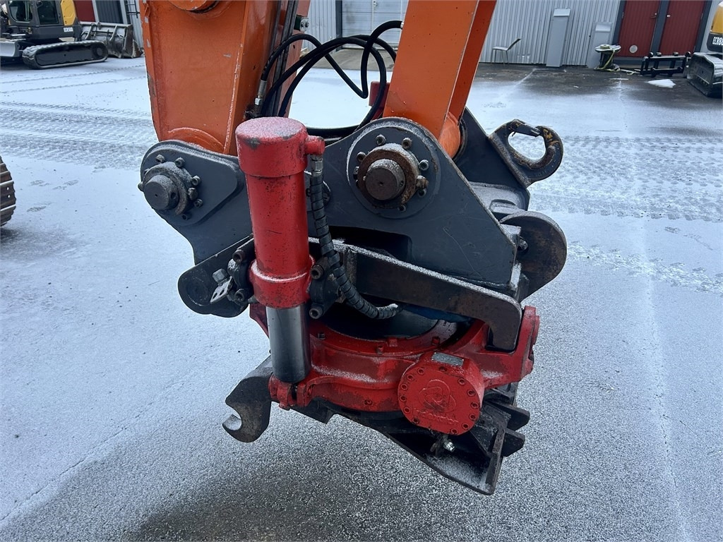 Telakaivukone Doosan MYYTY! SOLD! DX180LCH PYÖRITTÄJÄLLÄ: kuva Telakaivukone Doosan MYYTY! SOLD! DX180LCH PYÖRITTÄJÄLLÄ