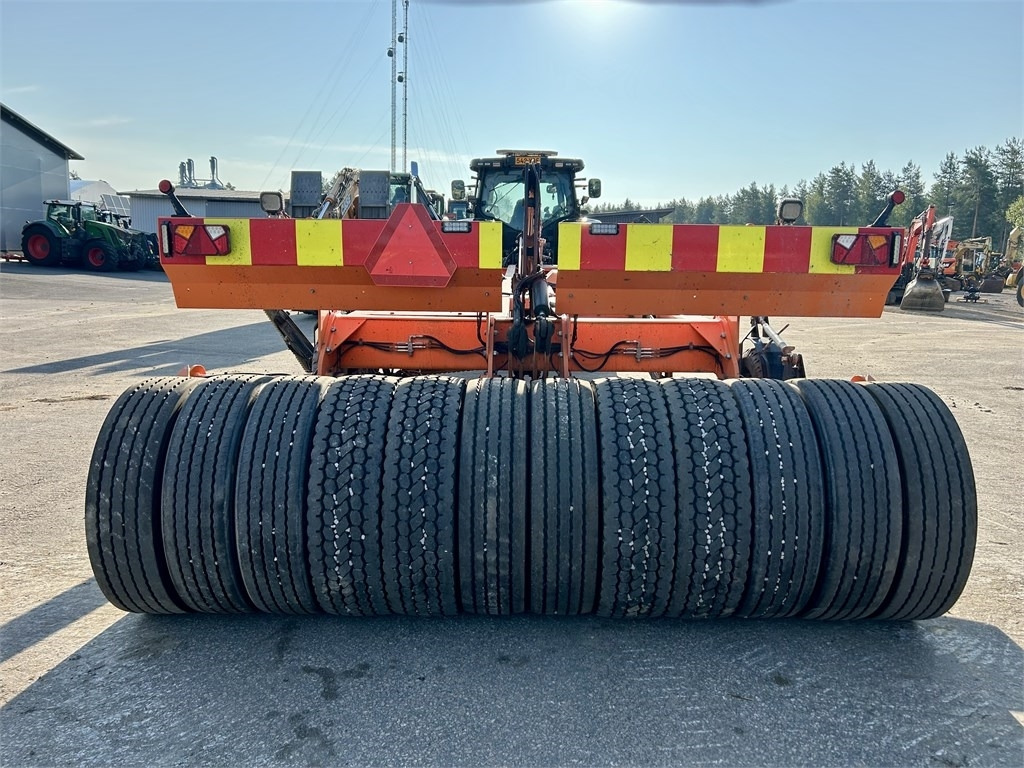 FMG TLN 570 - Tiehöylä: kuva FMG TLN 570 - Tiehöylä FMG TLN 570 - Tiehöylä: kuva FMG TLN 570 - Tiehöylä