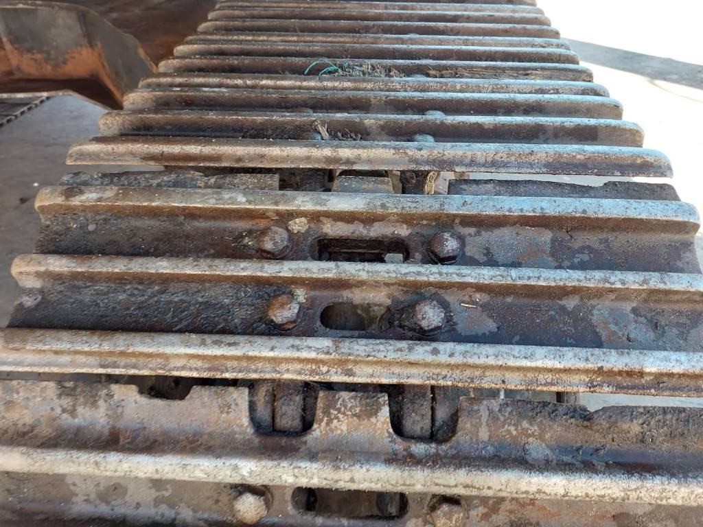 Telakaivukone Hitachi ZX280LC-3 KALLISTAJALLA: kuva Telakaivukone Hitachi ZX280LC-3 KALLISTAJALLA