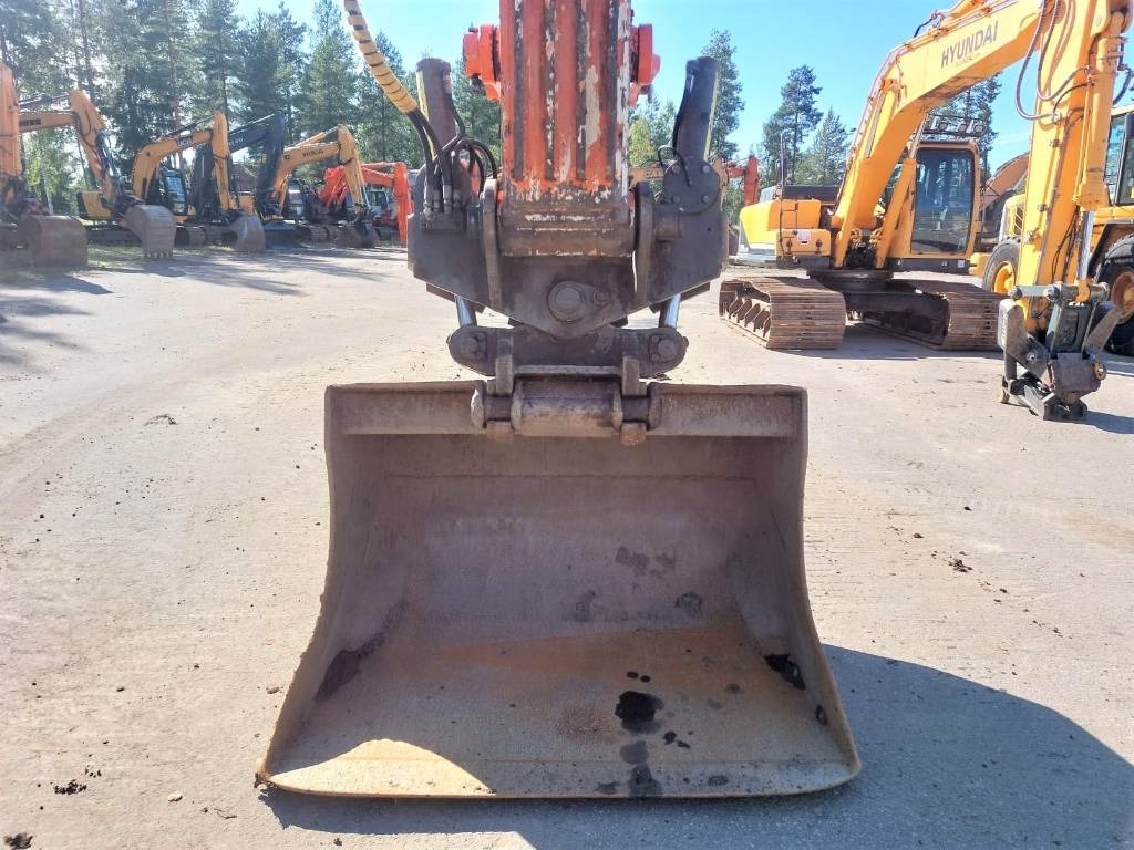 Telakaivukone Hitachi ZX280LC-3 KALLISTAJALLA: kuva Telakaivukone Hitachi ZX280LC-3 KALLISTAJALLA