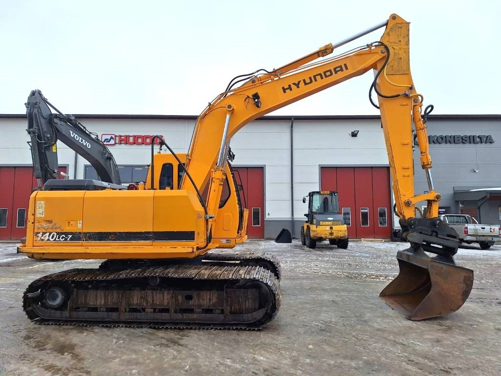 Hyundai MYYTY! SOLD! R140LC-7 900MM TELAT - Telakaivukone: kuva Hyundai MYYTY! SOLD! R140LC-7 900MM TELAT - Telakaivukone Hyundai MYYTY! SOLD! R140LC-7 900MM TELAT - Telakaivukone: kuva Hyundai MYYTY! SOLD! R140LC-7 900MM TELAT - Telakaivukone