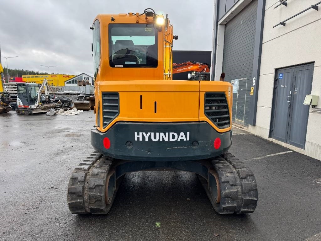 Hyundai R80CR-9A PYÖRITTÄJÄLLÄ  - Minikuormaaja: kuva Hyundai R80CR-9A PYÖRITTÄJÄLLÄ  - Minikuormaaja Hyundai R80CR-9A PYÖRITTÄJÄLLÄ  - Minikuormaaja: kuva Hyundai R80CR-9A PYÖRITTÄJÄLLÄ  - Minikuormaaja