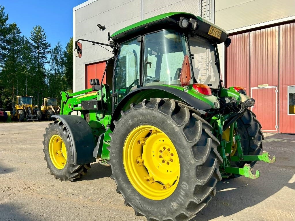 John Deere MYYTY!!SOLD!! 5100M ETUKUORMAAJALLA - Traktori: kuva John Deere MYYTY!!SOLD!! 5100M ETUKUORMAAJALLA - Traktori John Deere MYYTY!!SOLD!! 5100M ETUKUORMAAJALLA - Traktori: kuva John Deere MYYTY!!SOLD!! 5100M ETUKUORMAAJALLA - Traktori