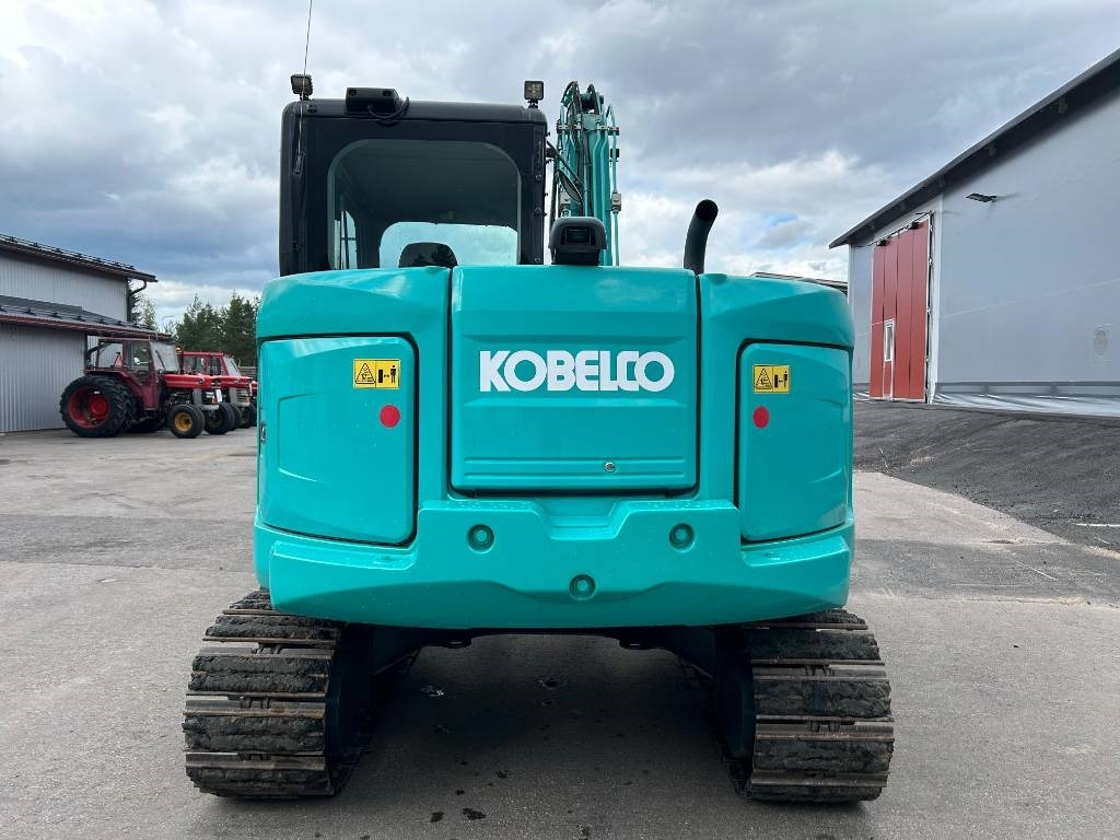 Kobelco SK85MSR-3 PYÖRITTÄJÄLLÄ - Minikuormaaja: kuva Kobelco SK85MSR-3 PYÖRITTÄJÄLLÄ - Minikuormaaja Kobelco SK85MSR-3 PYÖRITTÄJÄLLÄ - Minikuormaaja: kuva Kobelco SK85MSR-3 PYÖRITTÄJÄLLÄ - Minikuormaaja
