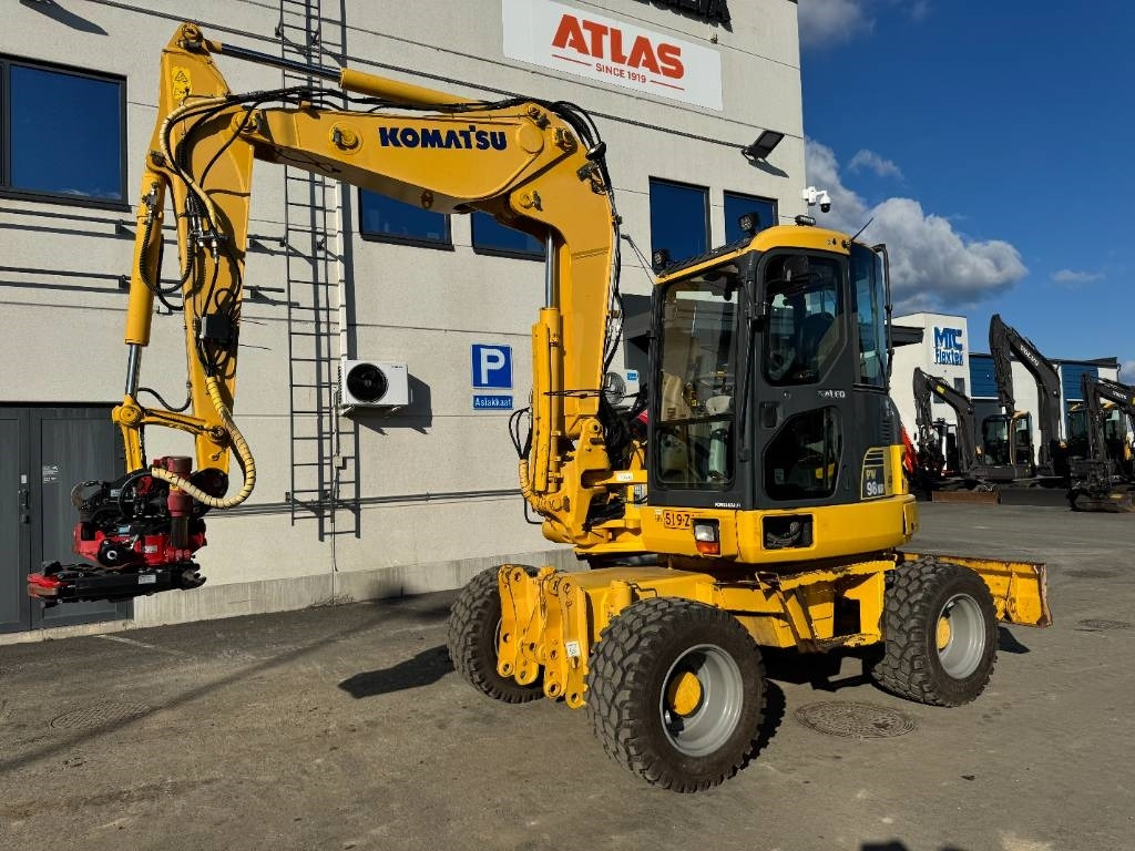 Komatsu PW 98 MR-6 - Pyöräalustainen kaivinkone: kuva Komatsu PW 98 MR-6 - Pyöräalustainen kaivinkone Komatsu PW 98 MR-6 - Pyöräalustainen kaivinkone: kuva Komatsu PW 98 MR-6 - Pyöräalustainen kaivinkone