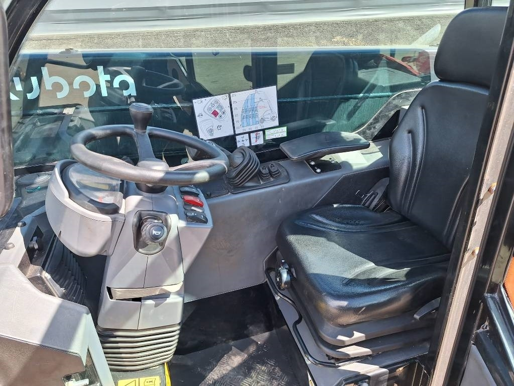 Kurottaja Kubota KHT 4815-2 MINIKUROTTAJA: kuva Kurottaja Kubota KHT 4815-2 MINIKUROTTAJA