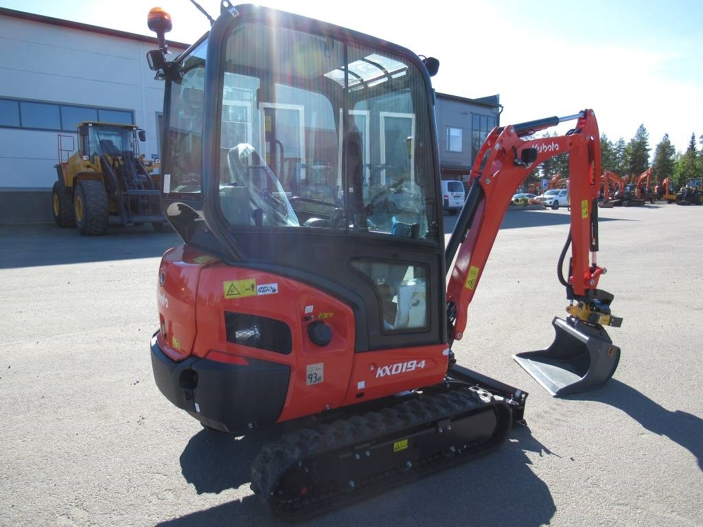 Kubota KX019-4 ENGCONILLA, UUSI - Minikuormaaja: kuva Kubota KX019-4 ENGCONILLA, UUSI - Minikuormaaja Kubota KX019-4 ENGCONILLA, UUSI - Minikuormaaja: kuva Kubota KX019-4 ENGCONILLA, UUSI - Minikuormaaja