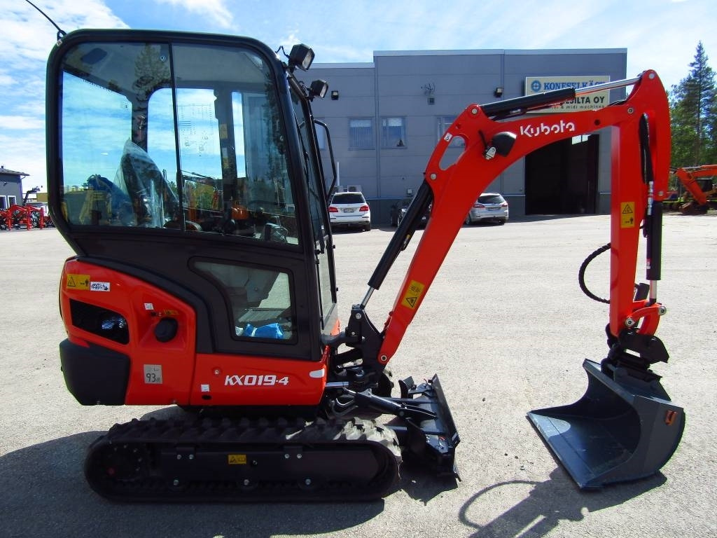 Kubota KX019-4 KALLISTAJALLA UUSI!! - Minikuormaaja: kuva Kubota KX019-4 KALLISTAJALLA UUSI!! - Minikuormaaja Kubota KX019-4 KALLISTAJALLA UUSI!! - Minikuormaaja: kuva Kubota KX019-4 KALLISTAJALLA UUSI!! - Minikuormaaja