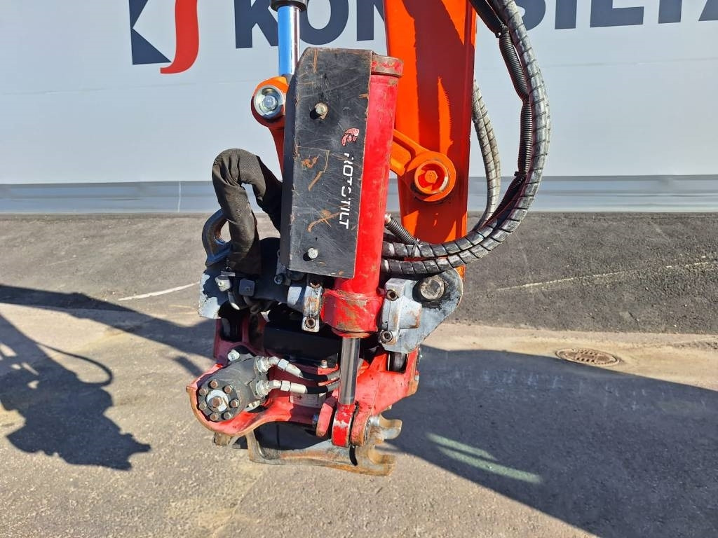 Kubota KX057-4 PYÖRITTÄJÄLLÄ, 1-OMISTAJA - Minikuormaaja: kuva Kubota KX057-4 PYÖRITTÄJÄLLÄ, 1-OMISTAJA - Minikuormaaja Kubota KX057-4 PYÖRITTÄJÄLLÄ, 1-OMISTAJA - Minikuormaaja: kuva Kubota KX057-4 PYÖRITTÄJÄLLÄ, 1-OMISTAJA - Minikuormaaja