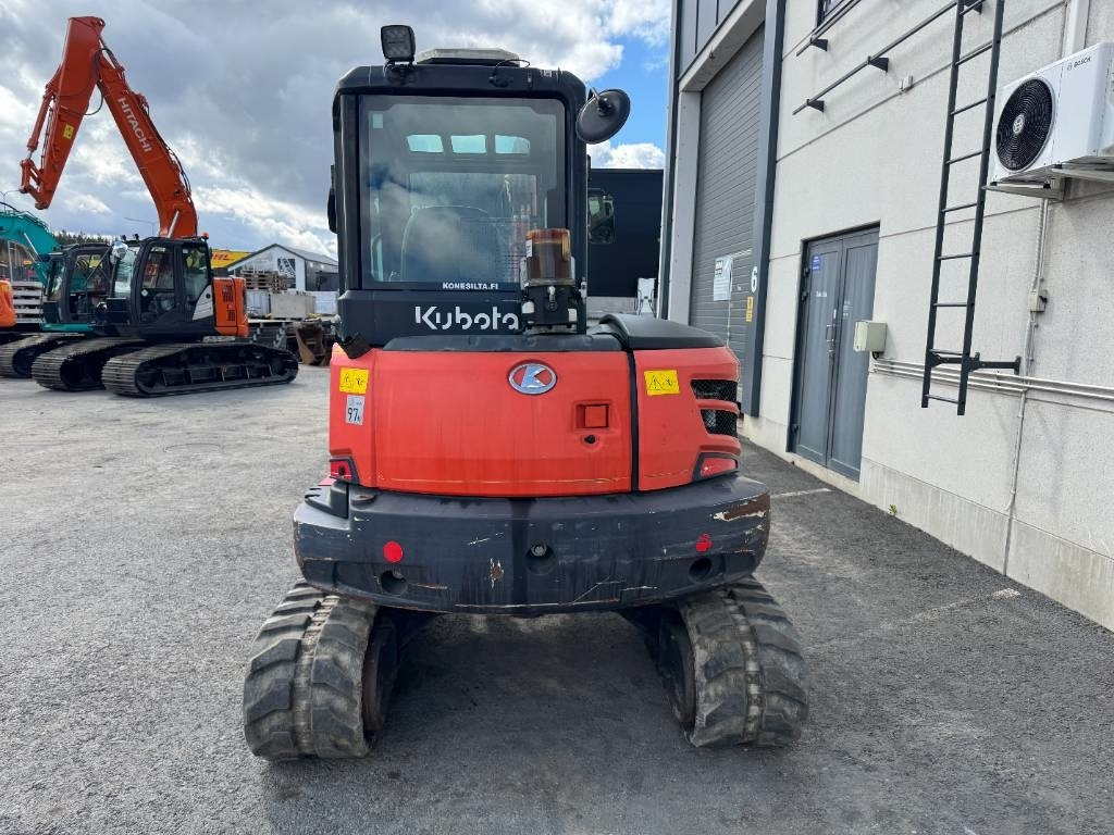 Kubota KX057-4 PYÖRITTÄJÄLLÄ  - Minikuormaaja: kuva Kubota KX057-4 PYÖRITTÄJÄLLÄ  - Minikuormaaja Kubota KX057-4 PYÖRITTÄJÄLLÄ  - Minikuormaaja: kuva Kubota KX057-4 PYÖRITTÄJÄLLÄ  - Minikuormaaja