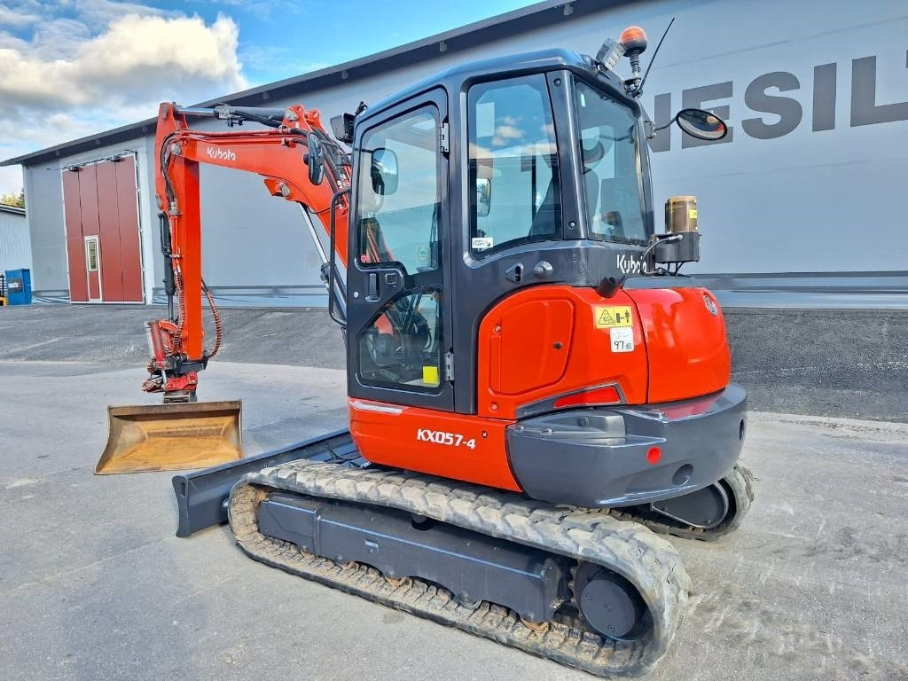 Kubota KX057-4 RASVARILLA - Minikuormaaja: kuva Kubota KX057-4 RASVARILLA - Minikuormaaja Kubota KX057-4 RASVARILLA - Minikuormaaja: kuva Kubota KX057-4 RASVARILLA - Minikuormaaja