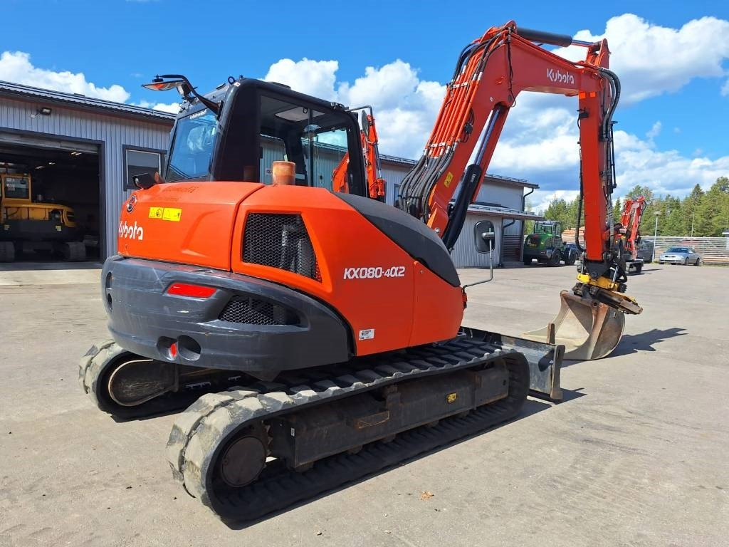 Kubota KX080-4a2 PYÖRITTÄJÄLLÄ - Minikuormaaja: kuva Kubota KX080-4a2 PYÖRITTÄJÄLLÄ - Minikuormaaja Kubota KX080-4a2 PYÖRITTÄJÄLLÄ - Minikuormaaja: kuva Kubota KX080-4a2 PYÖRITTÄJÄLLÄ - Minikuormaaja