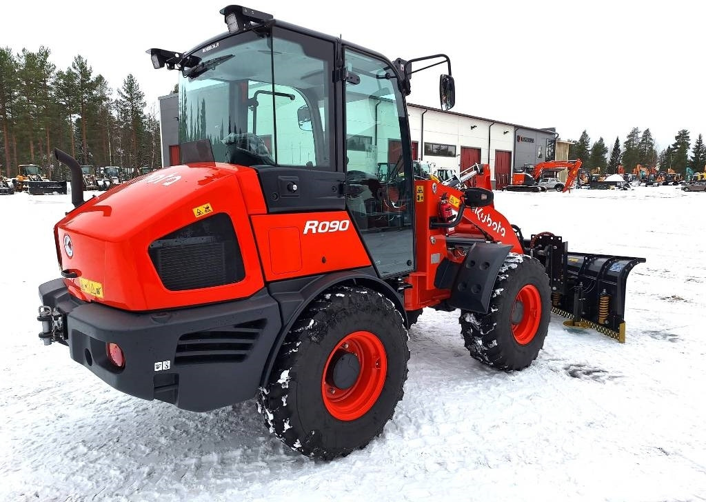 Kubota R090 TALVIPAKETILLA  - Pyöräkuormaaja: kuva Kubota R090 TALVIPAKETILLA  - Pyöräkuormaaja Kubota R090 TALVIPAKETILLA  - Pyöräkuormaaja: kuva Kubota R090 TALVIPAKETILLA  - Pyöräkuormaaja