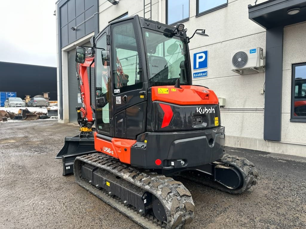 Kubota U 56-5 Uusi varusteilla - Minikuormaaja: kuva Kubota U 56-5 Uusi varusteilla - Minikuormaaja Kubota U 56-5 Uusi varusteilla - Minikuormaaja: kuva Kubota U 56-5 Uusi varusteilla - Minikuormaaja