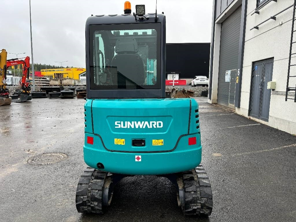 Sunward SWE25F KUIN UUSI - Minikuormaaja: kuva Sunward SWE25F KUIN UUSI - Minikuormaaja Sunward SWE25F KUIN UUSI - Minikuormaaja: kuva Sunward SWE25F KUIN UUSI - Minikuormaaja