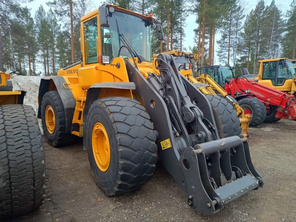 Volvo L120E RASVARILLA  - Pyöräkuormaaja: kuva Volvo L120E RASVARILLA  - Pyöräkuormaaja Volvo L120E RASVARILLA  - Pyöräkuormaaja: kuva Volvo L120E RASVARILLA  - Pyöräkuormaaja