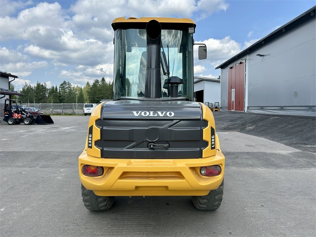 Volvo L30G TRUKKIPIIKEILLÄ - Pyöräkuormaaja: kuva Volvo L30G TRUKKIPIIKEILLÄ - Pyöräkuormaaja Volvo L30G TRUKKIPIIKEILLÄ - Pyöräkuormaaja: kuva Volvo L30G TRUKKIPIIKEILLÄ - Pyöräkuormaaja