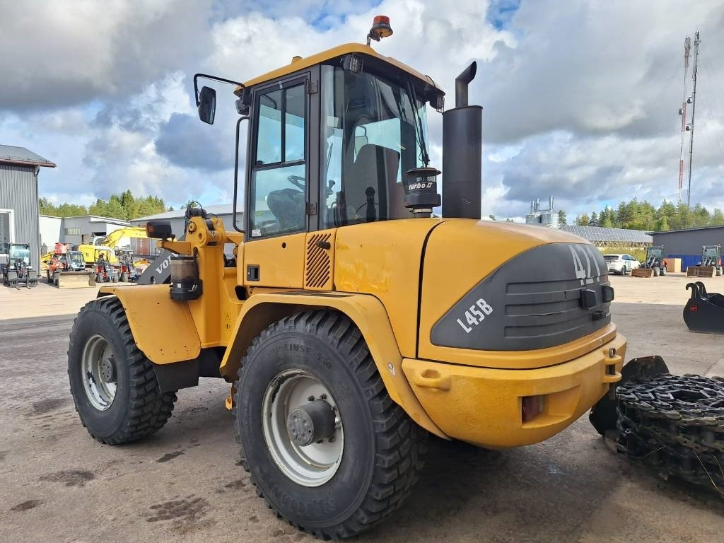 Volvo L45B TPS RASVARI, YM. - Pyöräkuormaaja: kuva Volvo L45B TPS RASVARI, YM. - Pyöräkuormaaja Volvo L45B TPS RASVARI, YM. - Pyöräkuormaaja: kuva Volvo L45B TPS RASVARI, YM. - Pyöräkuormaaja