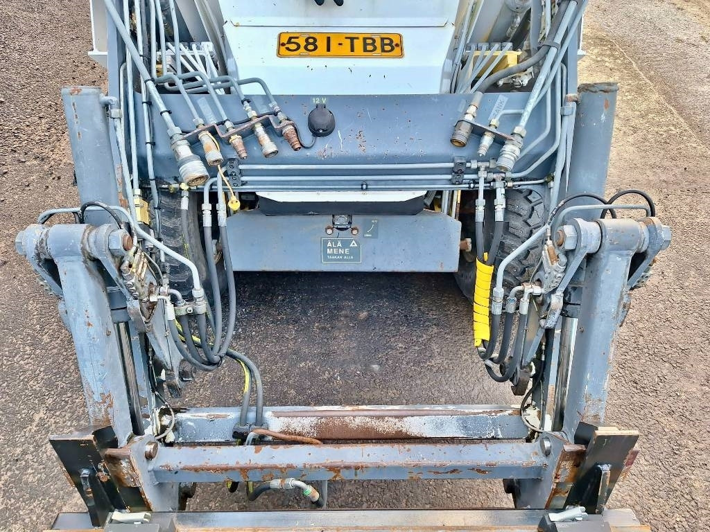 Wille 455 KAUHA+PIIKIT - Pyöräkuormaaja: kuva Wille 455 KAUHA+PIIKIT - Pyöräkuormaaja Wille 455 KAUHA+PIIKIT - Pyöräkuormaaja: kuva Wille 455 KAUHA+PIIKIT - Pyöräkuormaaja