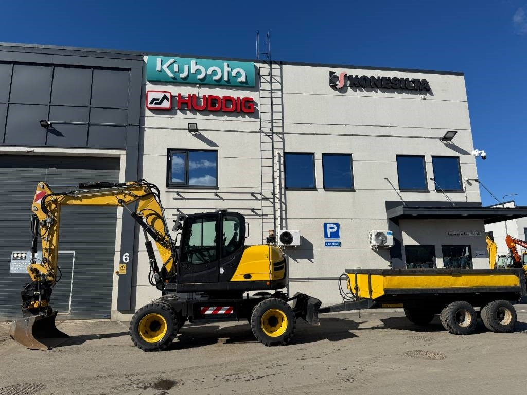 Yanmar B 110 W Hyvät varusteet / Siisti / Vähän ajettu - Pyöräalustainen kaivinkone: kuva Yanmar B 110 W Hyvät varusteet / Siisti / Vähän ajettu - Pyöräalustainen kaivinkone Yanmar B 110 W Hyvät varusteet / Siisti / Vähän ajettu - Pyöräalustainen kaivinkone: kuva Yanmar B 110 W Hyvät varusteet / Siisti / Vähän ajettu - Pyöräalustainen kaivinkone