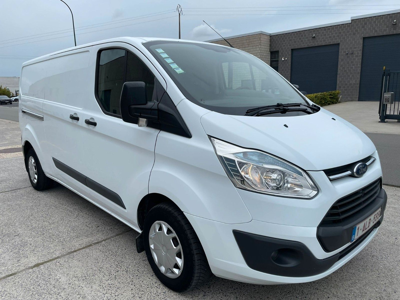 Ford Transit Custom. Klima. Tempomat. - Pakettiauto: kuva Ford Transit Custom. Klima. Tempomat. - Pakettiauto Ford Transit Custom. Klima. Tempomat. - Pakettiauto: kuva Ford Transit Custom. Klima. Tempomat. - Pakettiauto
