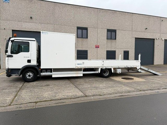 MAN TGL 12-210. Rampen. Klima. - Lava-kuorma-auto: kuva MAN TGL 12-210. Rampen. Klima. - Lava-kuorma-auto MAN TGL 12-210. Rampen. Klima. - Lava-kuorma-auto: kuva MAN TGL 12-210. Rampen. Klima. - Lava-kuorma-auto