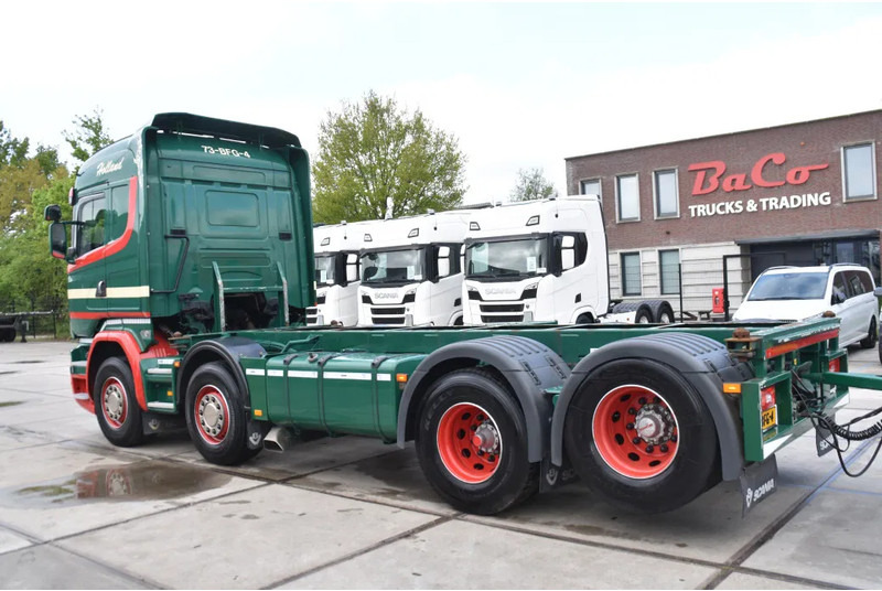 Scania R520 HL V8 8x2 - EURO 6 - MANUAL - RETARDER - WHEELBASE: 510 cm - 10 TONS FRONT AXLE - XENON - - Konttialus/ Vaihtokuormatilat kuorma-auto: kuva Scania R520 HL V8 8x2 - EURO 6 - MANUAL - RETARDER - WHEELBASE: 510 cm - 10 TONS FRONT AXLE - XENON - - Konttialus/ Vaihtokuormatilat kuorma-auto Scania R520 HL V8 8x2 - EURO 6 - MANUAL - RETARDER - WHEELBASE: 510 cm - 10 TONS FRONT AXLE - XENON - - Konttialus/ Vaihtokuormatilat kuorma-auto: kuva Scania R520 HL V8 8x2 - EURO 6 - MANUAL - RETARDER - WHEELBASE: 510 cm - 10 TONS FRONT AXLE - XENON - - Konttialus/ Vaihtokuormatilat kuorma-auto