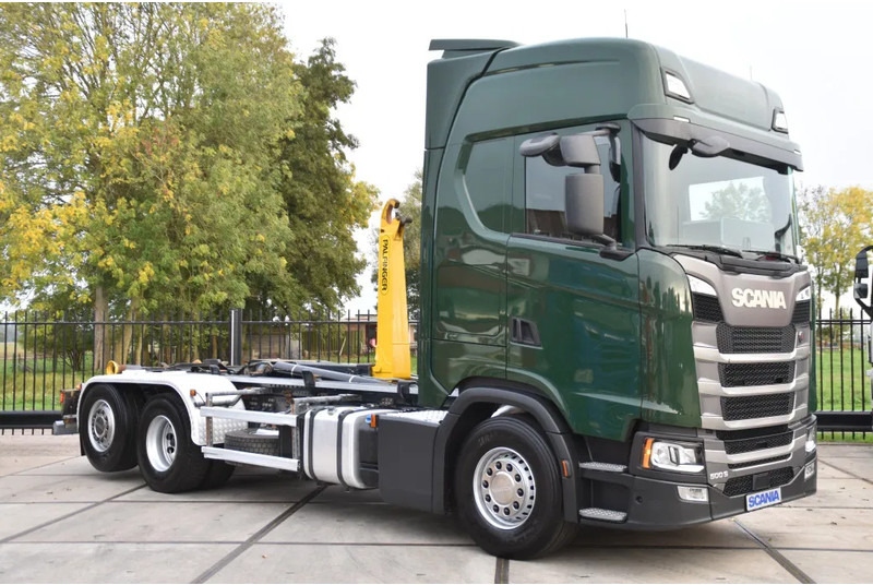 Scania S500 NGS 6x2*4 - HOOKLIFT - RETARDER - 375 TKM - PARK. AIRCO - WHEELBASE: 475 CM - PTO - EXCELLENT CONDITION - - Koukkulava kuorma-auto: kuva Scania S500 NGS 6x2*4 - HOOKLIFT - RETARDER - 375 TKM - PARK. AIRCO - WHEELBASE: 475 CM - PTO - EXCELLENT CONDITION - - Koukkulava kuorma-auto Scania S500 NGS 6x2*4 - HOOKLIFT - RETARDER - 375 TKM - PARK. AIRCO - WHEELBASE: 475 CM - PTO - EXCELLENT CONDITION - - Koukkulava kuorma-auto: kuva Scania S500 NGS 6x2*4 - HOOKLIFT - RETARDER - 375 TKM - PARK. AIRCO - WHEELBASE: 475 CM - PTO - EXCELLENT CONDITION - - Koukkulava kuorma-auto