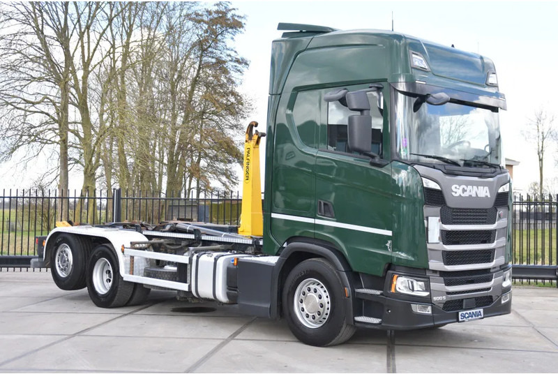 Scania S500 NGS 6x2*4 - HOOKLIFT SYSTEM - RETARDER - PARK. AIRCO - WHEELBASE: 475 CM - PTO - GOOD CONDITION - - Koukkulava kuorma-auto: kuva Scania S500 NGS 6x2*4 - HOOKLIFT SYSTEM - RETARDER - PARK. AIRCO - WHEELBASE: 475 CM - PTO - GOOD CONDITION - - Koukkulava kuorma-auto Scania S500 NGS 6x2*4 - HOOKLIFT SYSTEM - RETARDER - PARK. AIRCO - WHEELBASE: 475 CM - PTO - GOOD CONDITION - - Koukkulava kuorma-auto: kuva Scania S500 NGS 6x2*4 - HOOKLIFT SYSTEM - RETARDER - PARK. AIRCO - WHEELBASE: 475 CM - PTO - GOOD CONDITION - - Koukkulava kuorma-auto