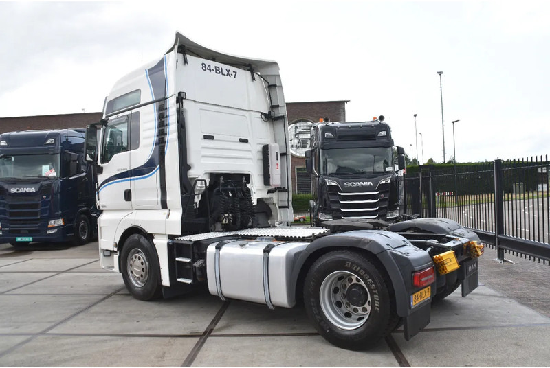 MAN TGX 18.420 - EURO 6 - ADR FL - PARK. AIRCO - NAVI - PTO - XENON LIGHTS - TOP CONDITION - - Vetopöytäauto: kuva MAN TGX 18.420 - EURO 6 - ADR FL - PARK. AIRCO - NAVI - PTO - XENON LIGHTS - TOP CONDITION - - Vetopöytäauto MAN TGX 18.420 - EURO 6 - ADR FL - PARK. AIRCO - NAVI - PTO - XENON LIGHTS - TOP CONDITION - - Vetopöytäauto: kuva MAN TGX 18.420 - EURO 6 - ADR FL - PARK. AIRCO - NAVI - PTO - XENON LIGHTS - TOP CONDITION - - Vetopöytäauto