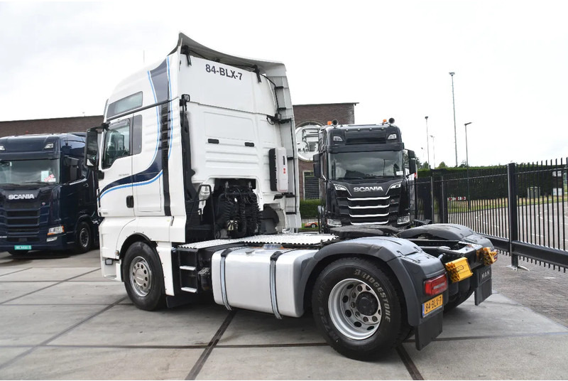MAN TGX 18.420 - EURO 6 - ADR FL - PARK. AIRCO - NAVI - PTO - XENON LIGHTS - TOP CONDITION - - Vetopöytäauto: kuva MAN TGX 18.420 - EURO 6 - ADR FL - PARK. AIRCO - NAVI - PTO - XENON LIGHTS - TOP CONDITION - - Vetopöytäauto MAN TGX 18.420 - EURO 6 - ADR FL - PARK. AIRCO - NAVI - PTO - XENON LIGHTS - TOP CONDITION - - Vetopöytäauto: kuva MAN TGX 18.420 - EURO 6 - ADR FL - PARK. AIRCO - NAVI - PTO - XENON LIGHTS - TOP CONDITION - - Vetopöytäauto