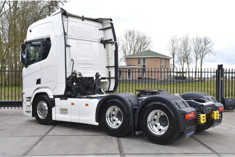Scania R 460 NGS 6x4NB - SUPER - FULL AIR - RETARDER - 96 TKM - PARK. AIRCO - HYDRAULIC SYSTEM - LED - LEATHER SEATS - EXCELLENT CONDIT - Vetopöytäauto: kuva Scania R 460 NGS 6x4NB - SUPER - FULL AIR - RETARDER - 96 TKM - PARK. AIRCO - HYDRAULIC SYSTEM - LED - LEATHER SEATS - EXCELLENT CONDIT - Vetopöytäauto Scania R 460 NGS 6x4NB - SUPER - FULL AIR - RETARDER - 96 TKM - PARK. AIRCO - HYDRAULIC SYSTEM - LED - LEATHER SEATS - EXCELLENT CONDIT - Vetopöytäauto: kuva Scania R 460 NGS 6x4NB - SUPER - FULL AIR - RETARDER - 96 TKM - PARK. AIRCO - HYDRAULIC SYSTEM - LED - LEATHER SEATS - EXCELLENT CONDIT - Vetopöytäauto