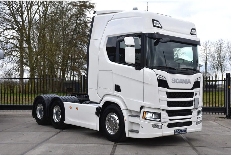 Scania R 460 NGS 6x4NB - SUPER - FULL AIR - RETARDER - 96 TKM - PARK. AIRCO - HYDRAULIC SYSTEM - LED - LEATHER SEATS - EXCELLENT CONDIT - Vetopöytäauto: kuva Scania R 460 NGS 6x4NB - SUPER - FULL AIR - RETARDER - 96 TKM - PARK. AIRCO - HYDRAULIC SYSTEM - LED - LEATHER SEATS - EXCELLENT CONDIT - Vetopöytäauto Scania R 460 NGS 6x4NB - SUPER - FULL AIR - RETARDER - 96 TKM - PARK. AIRCO - HYDRAULIC SYSTEM - LED - LEATHER SEATS - EXCELLENT CONDIT - Vetopöytäauto: kuva Scania R 460 NGS 6x4NB - SUPER - FULL AIR - RETARDER - 96 TKM - PARK. AIRCO - HYDRAULIC SYSTEM - LED - LEATHER SEATS - EXCELLENT CONDIT - Vetopöytäauto